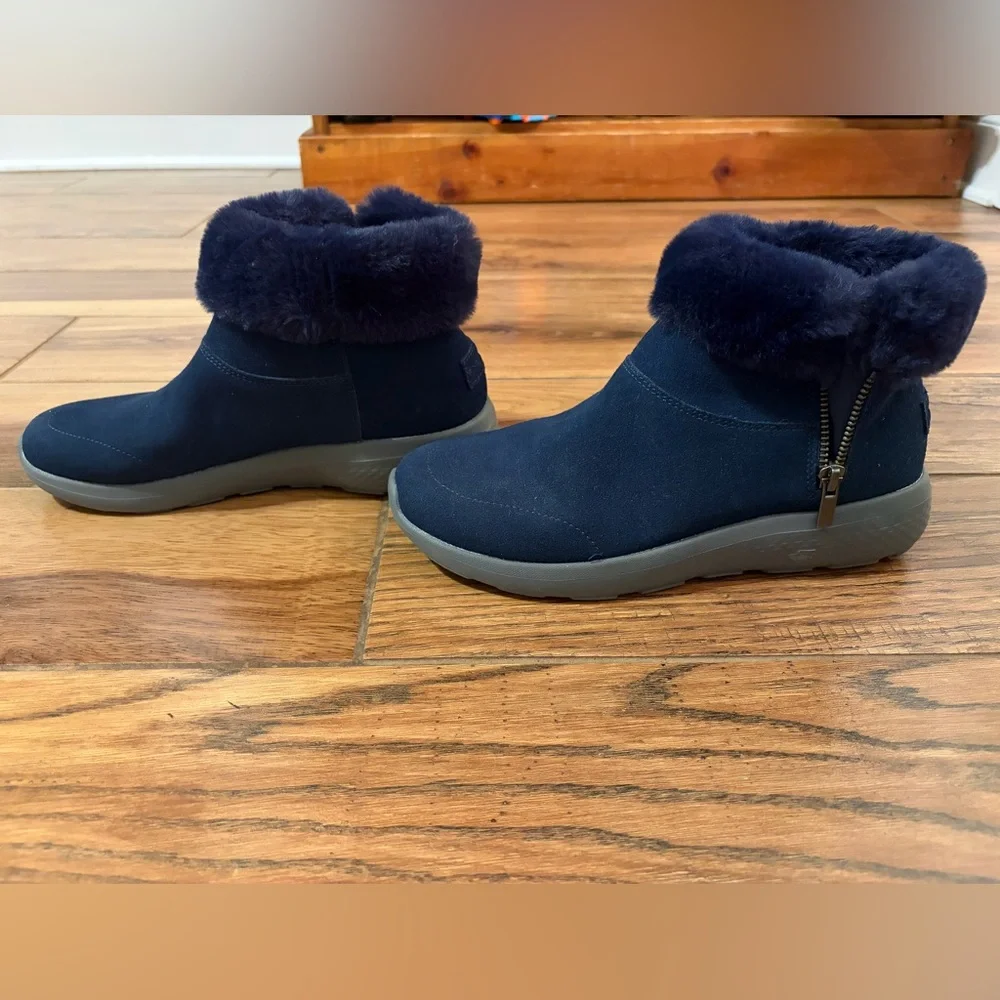 NWOT Skechers Women’s Goga Mat Booties - Picture 3 of 7